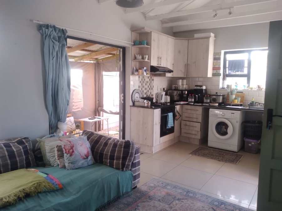 2 Bedroom Property for Sale in Fairview Eastern Cape